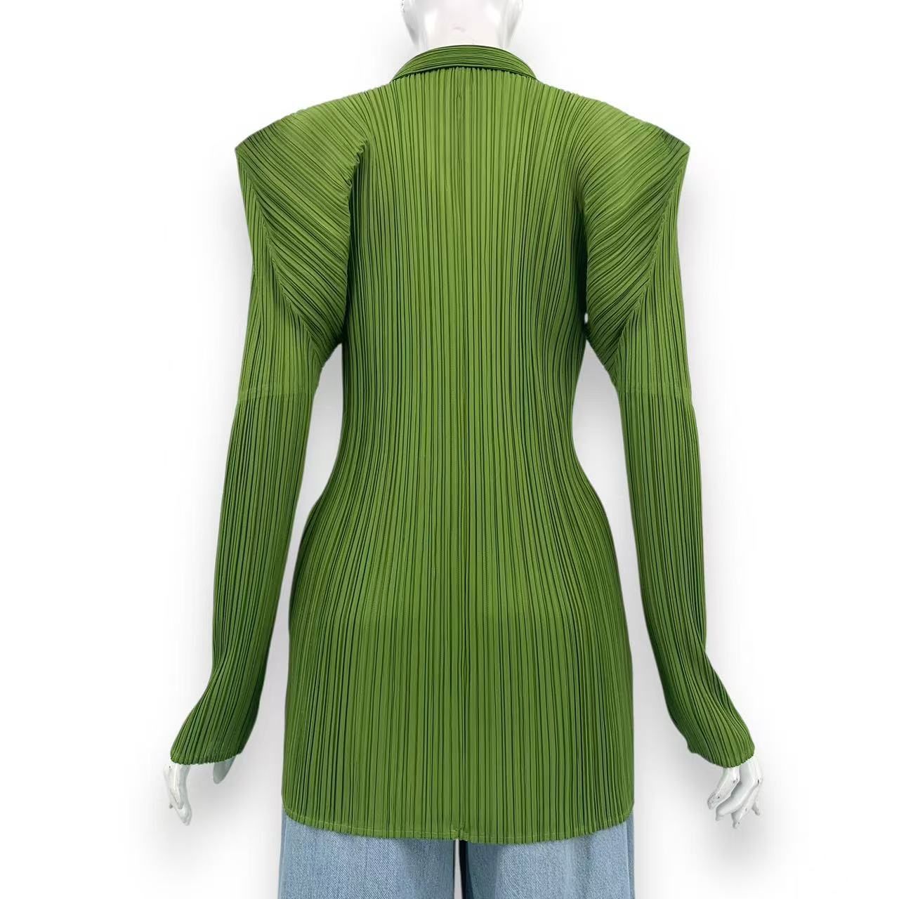 PLEATS PLEASE オリーブグリーン シャツイッセイミヤケ 新品同様 ISSEY MIYAKE イッセイミヤケ PLEATS PLEASE プリーツ
