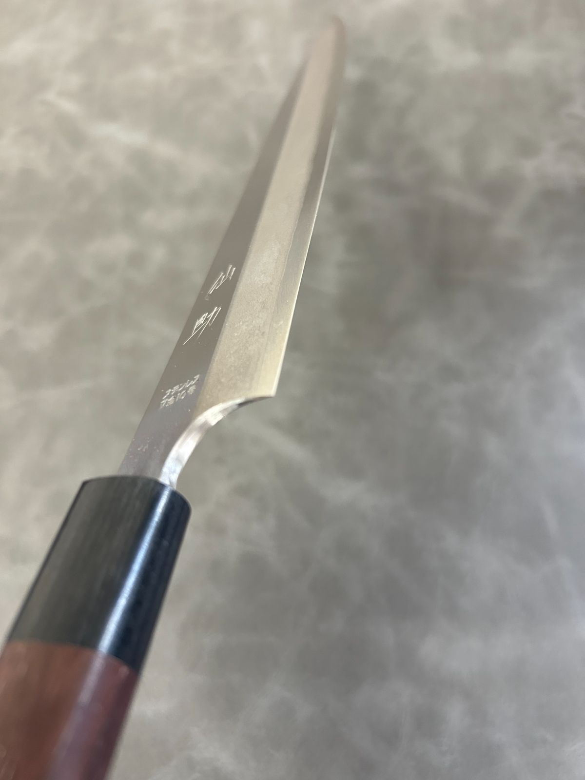 訳あり】仙助 包丁 柳刃包丁 VG10 270mm 紫檀シノギ柄 刺身包丁 79