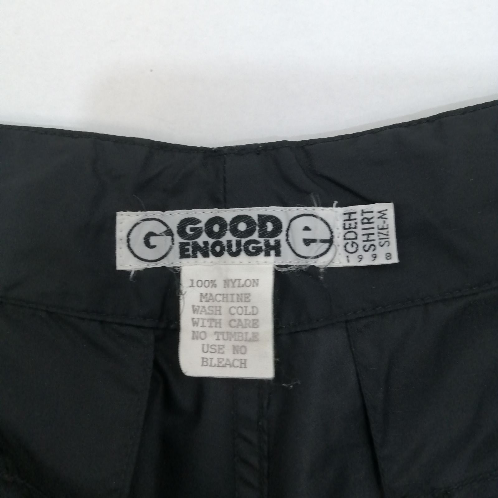 GOODENOUGH グッドイナフ ナイロンパンツ ブラック Mサイズ - メルカリ