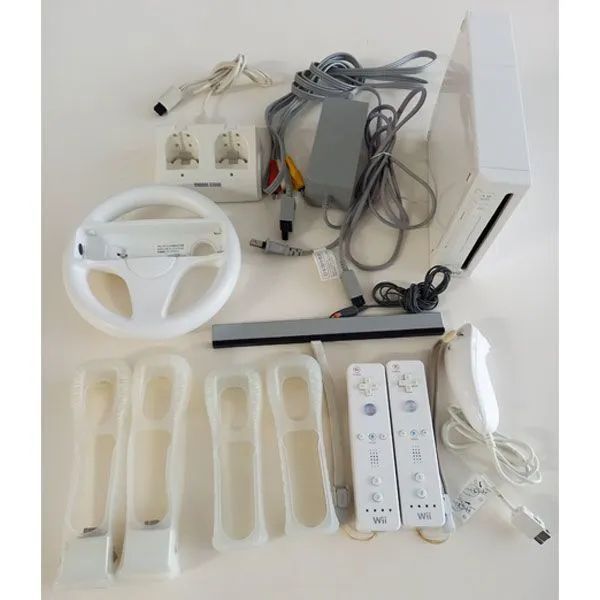 ジャンク品】Wii本体 Wii fit 周辺機器セット ソフト付き #m00151