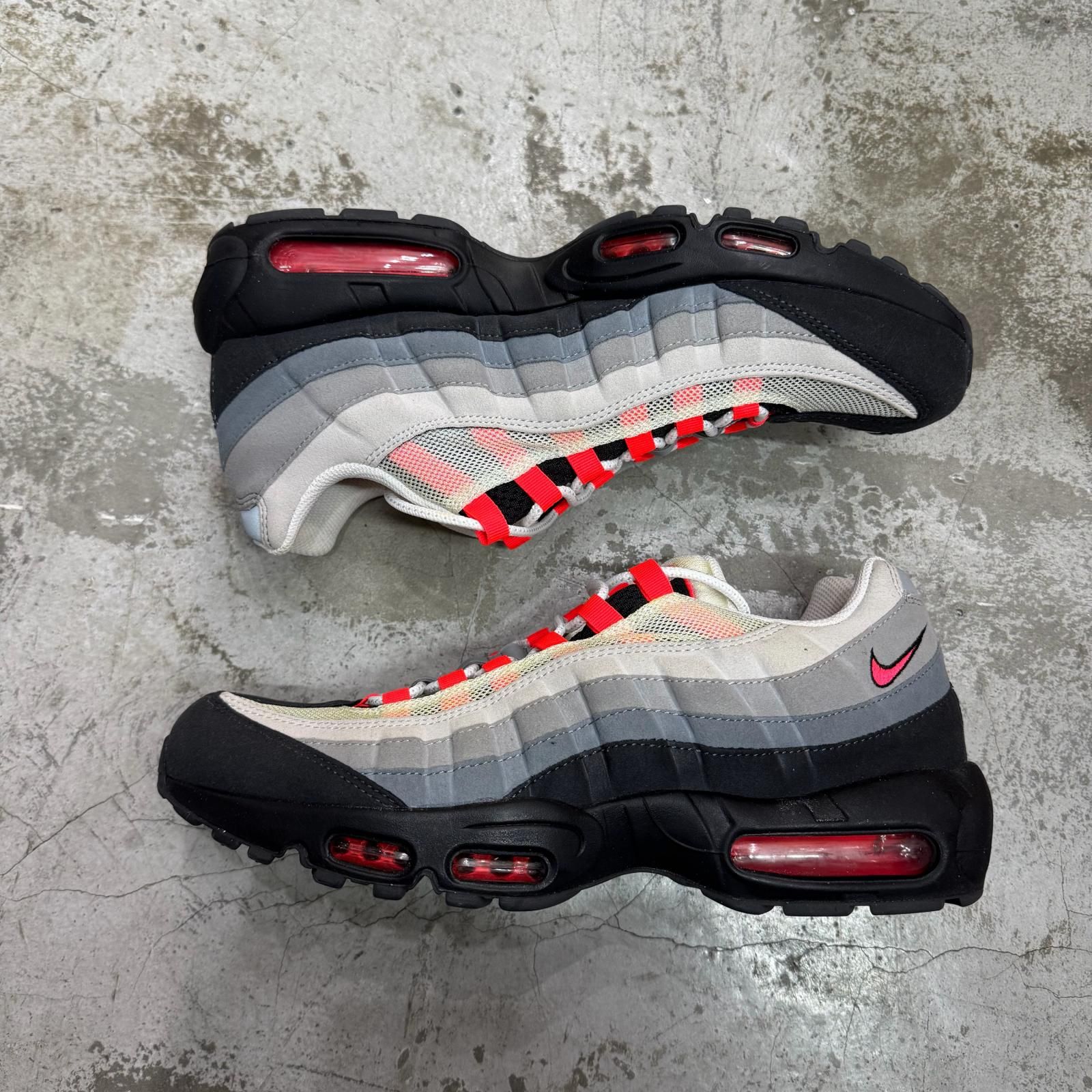 NIKE Air Max 95 Solar Red エアマックス95 ソーラーレッド スニーカー