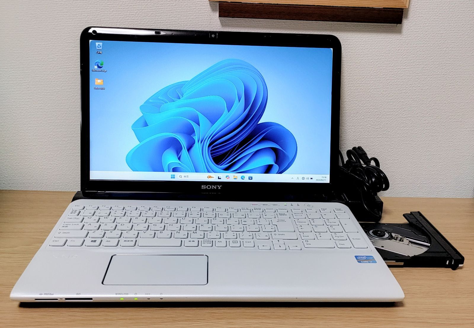 SONY VAIO Corei7 16GB SSD512GB 大画面 Win11 BD - メルカリ