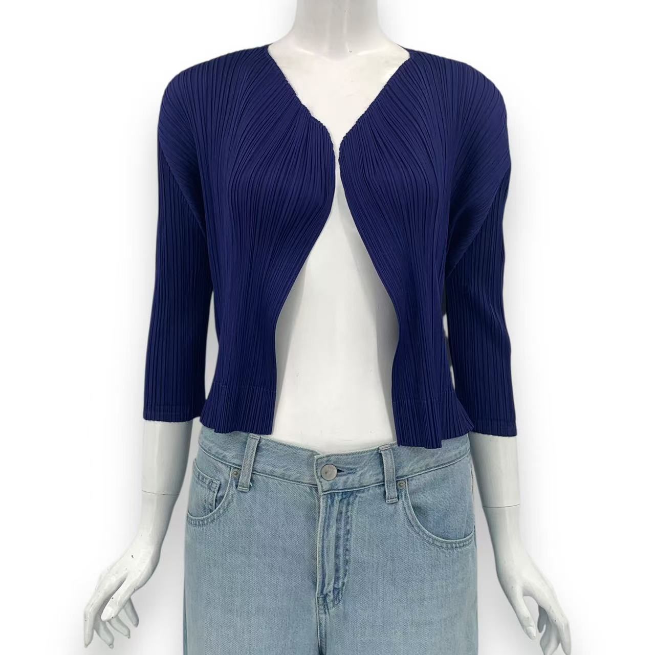 極美品 ISSEY MIYAKE イッセイミヤケ PLEATS PLEASE プリーツプリーズ