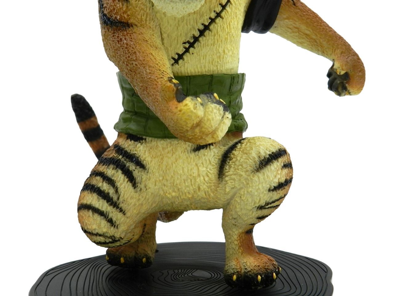 ロロノア・ゾロ as トラ ワンピース フィギュアーツZERO Artist