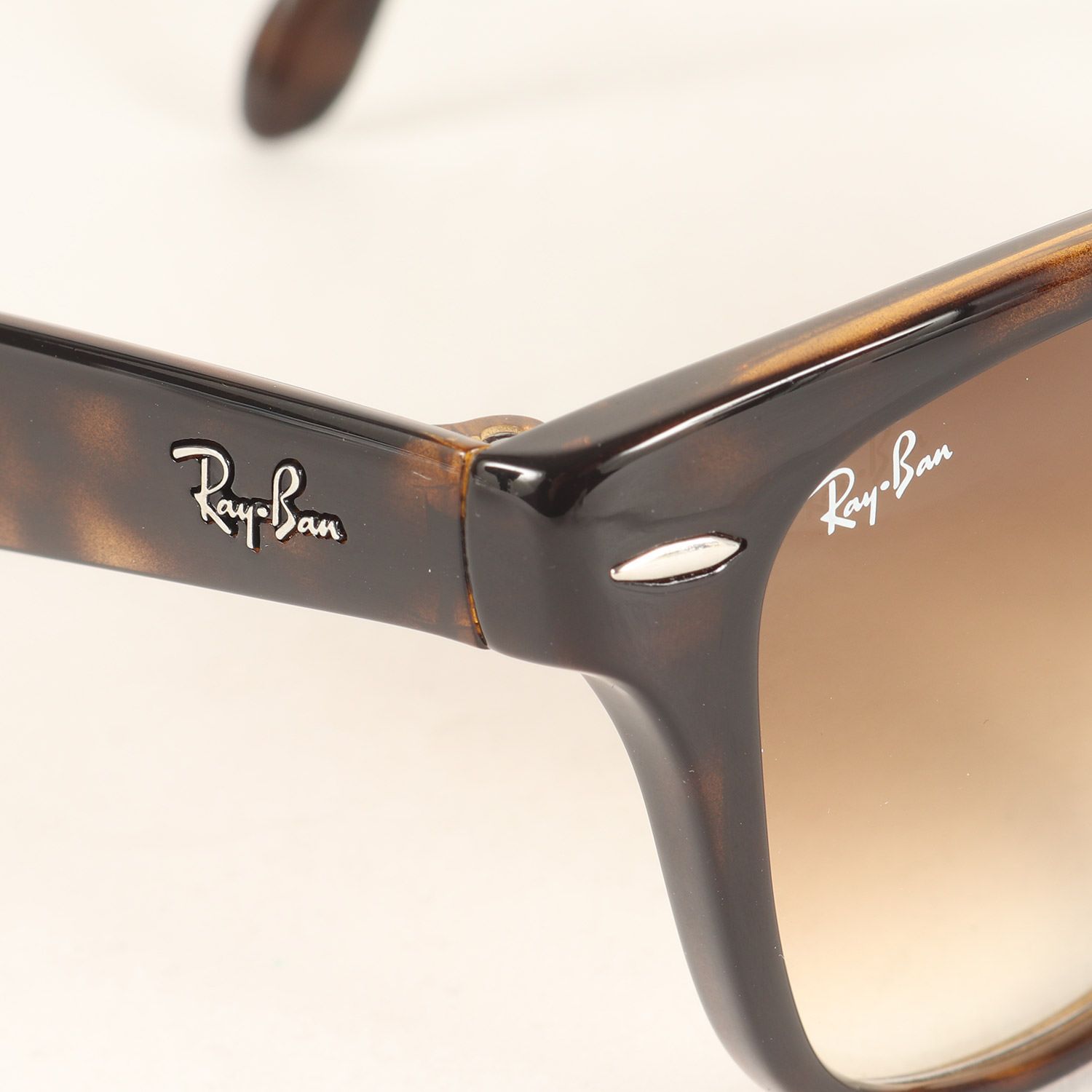 Ray Ban レイバン サングラス | 折りたたみ式 ウェイファーラー 