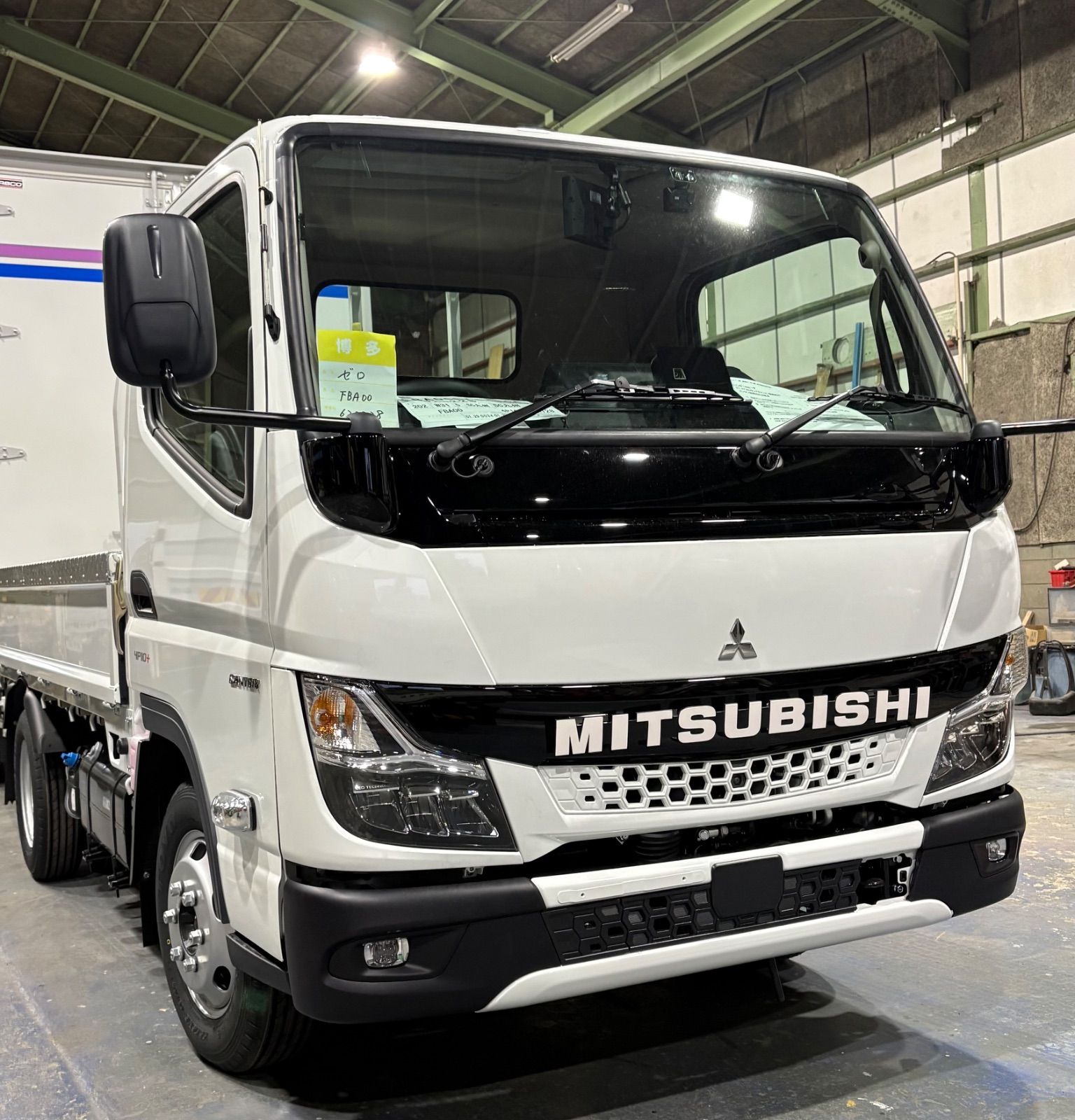 未使用新品 MITSUBISHI 三菱 エンブレム デカール マーク クラシック スリーダイヤ グリル カスタム デコトラ オプション レトロ 三菱 ふそう 三菱自動車 外装 エアロ 適格請求書 法人様歓迎 - メルカリ