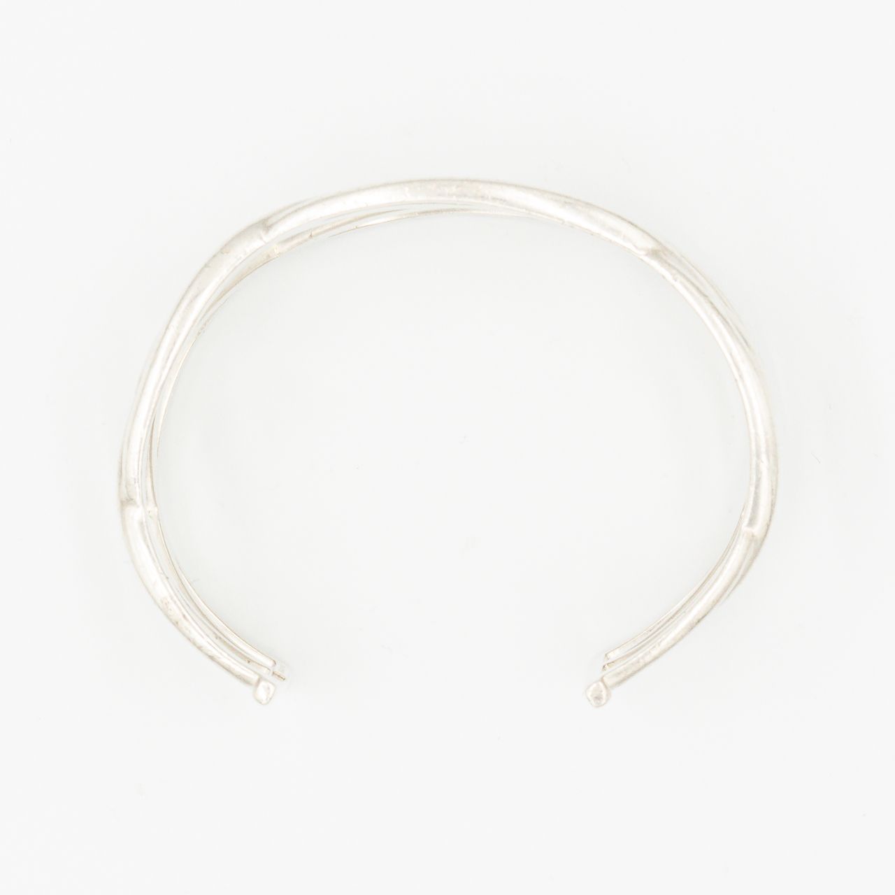 ティファニー ケルティック ノット ワイド カフ バングル シルバー