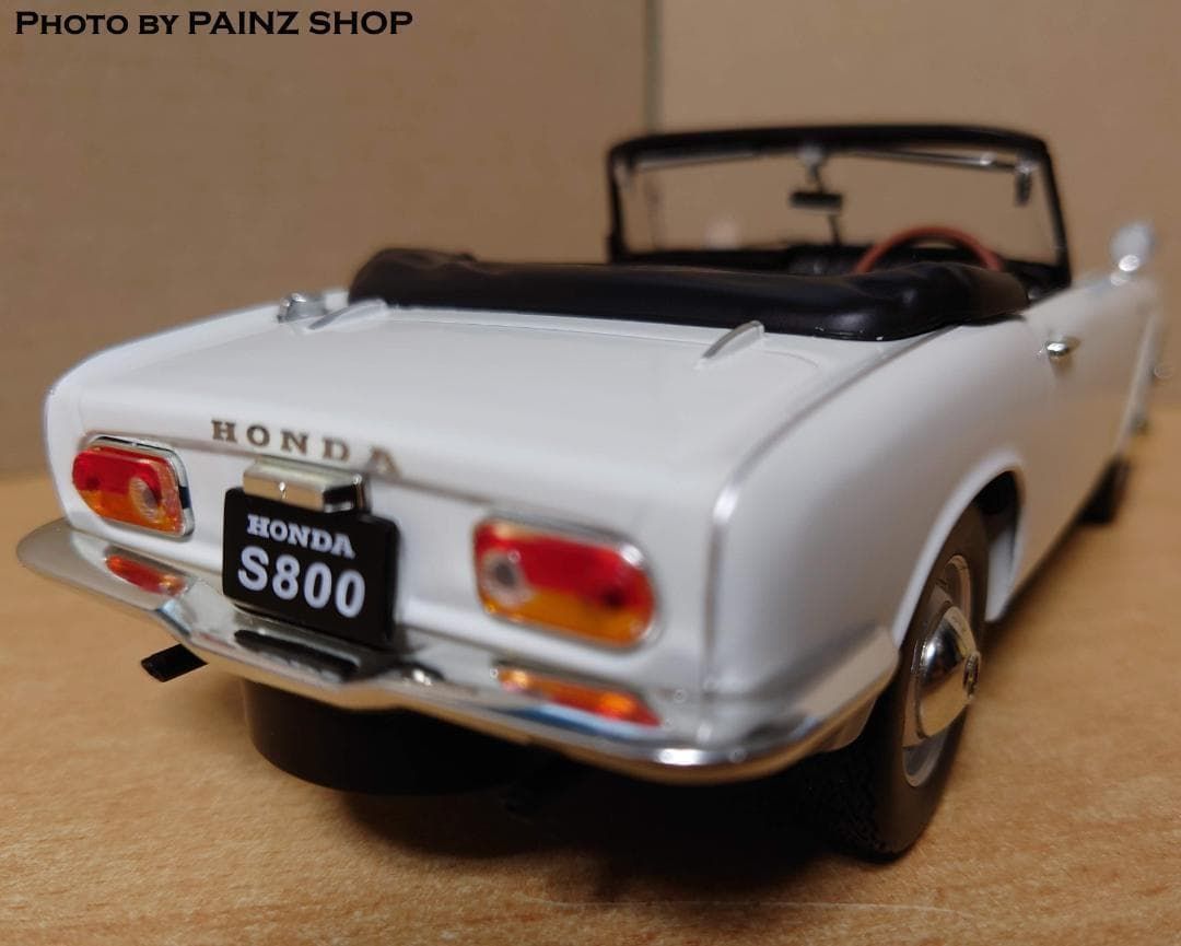 1/18 ホンダS800 ホワイト コンバーチブル ダイキャスト製ミニカー
