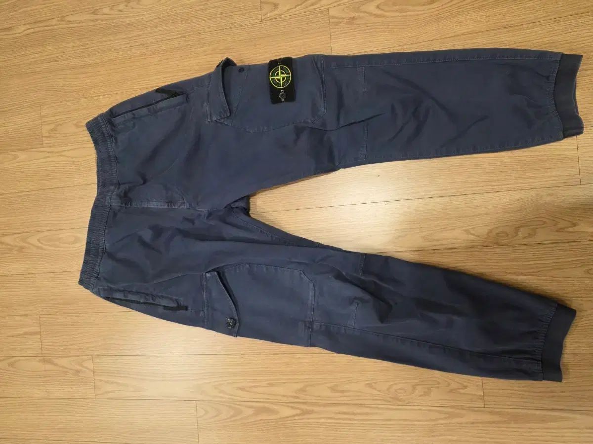 STONE ISLAND ストーンアイランド カーゴ ジョガー パンツ ネイビー 