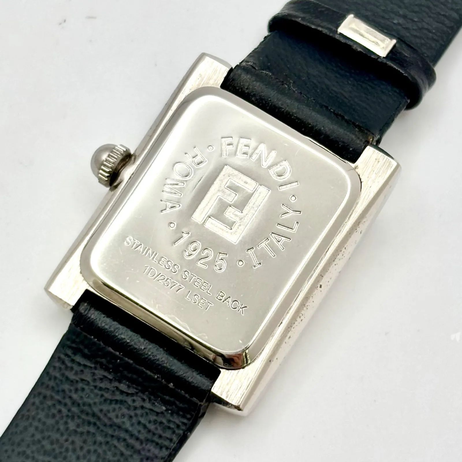 新品電池】FENDI フェンディ レディース 腕時計 レクタンギュラー