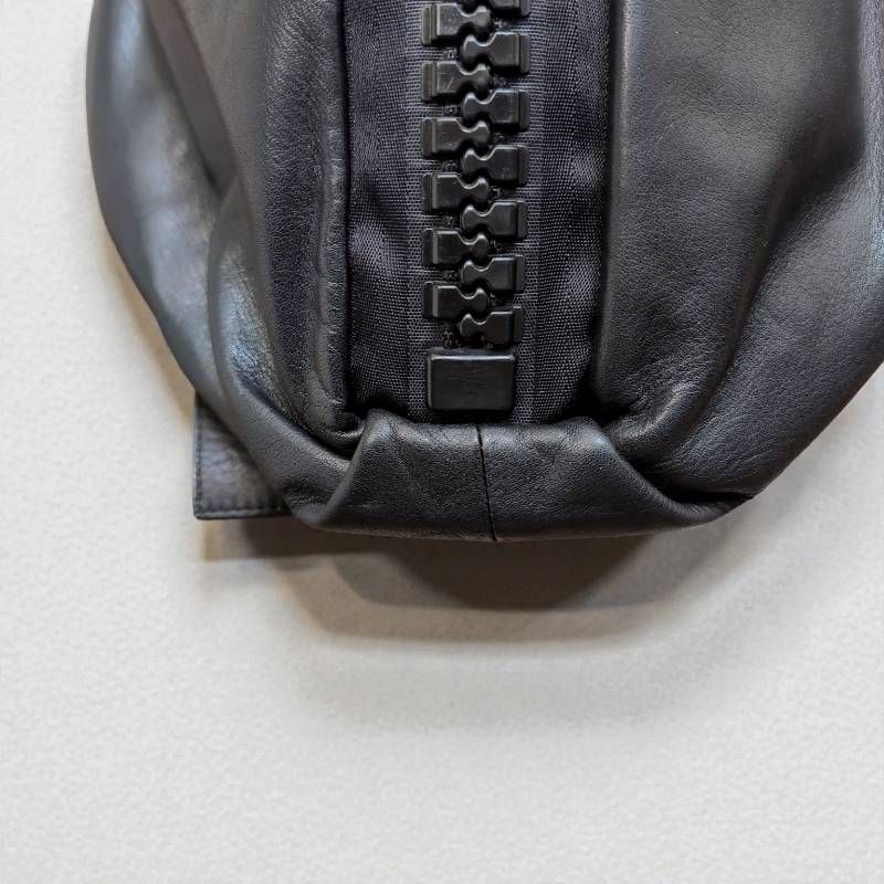 kawa-kawa 25bis Big Zip Backpack Black Leather Made in Japan