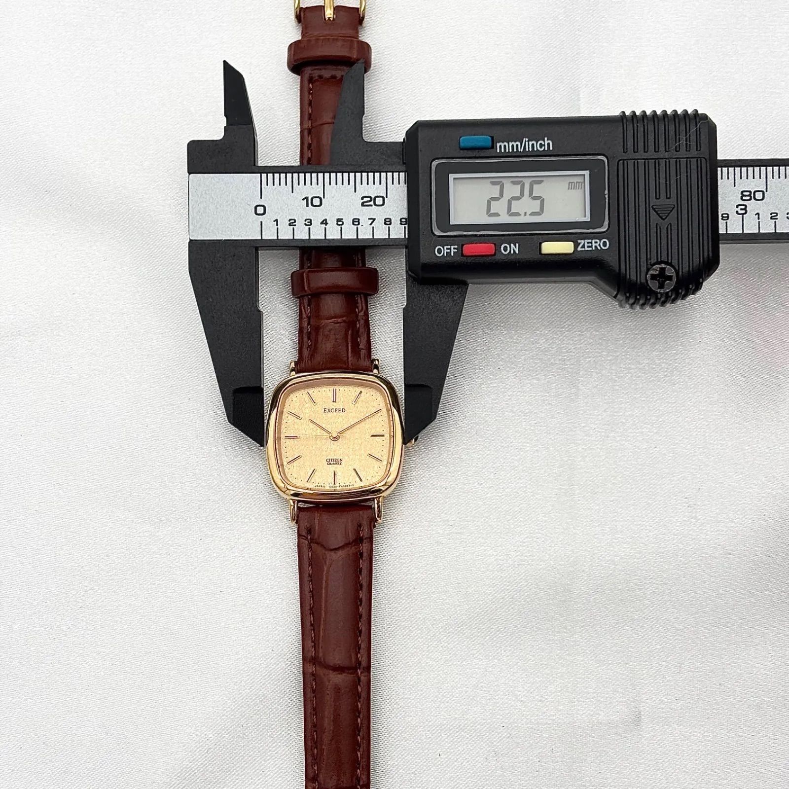 稼働品 Working item シチズン エクシード CITIZEN EXCEED 腕時計 