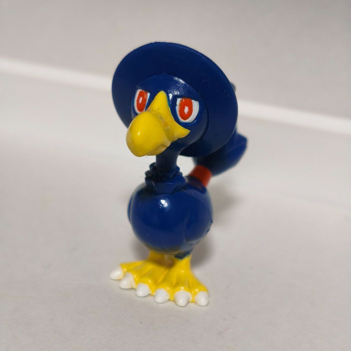 モンコレ　初期　ヤミカラス　未開封 TOMY ポケモン Pokemon ヤミカラス モンコレ 初期 フィギュア ポケモン 【現品】 - メルカリ