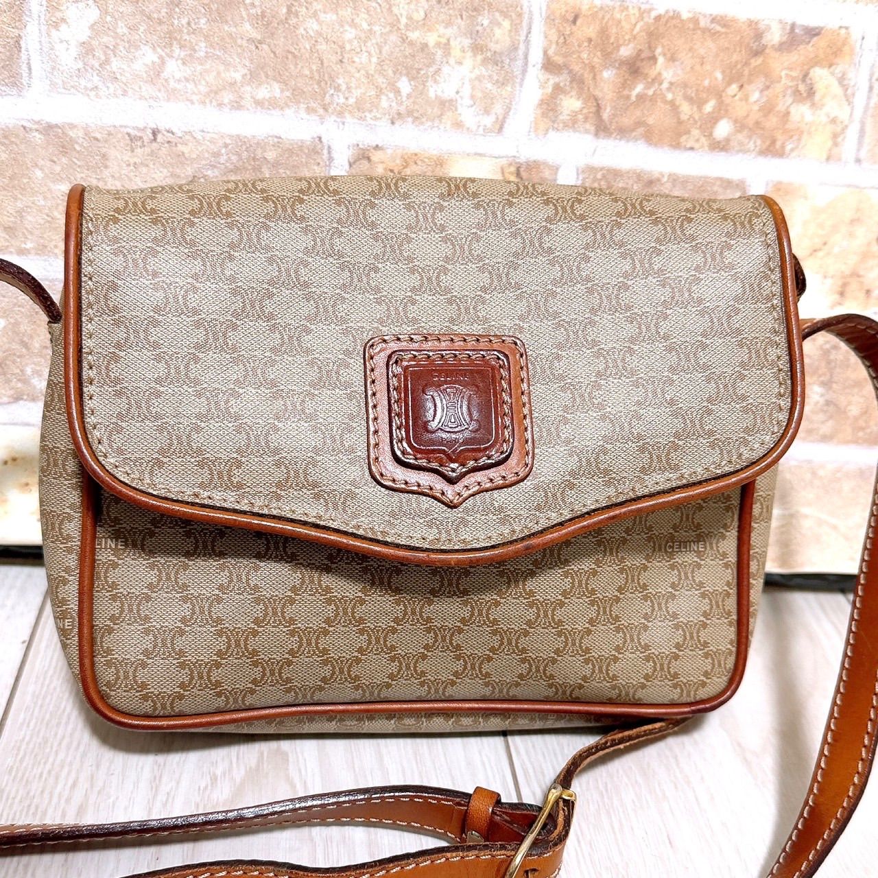 美品) CELINE(セリーヌ)ショルダーバッグ レザー マカダム柄 PVC 