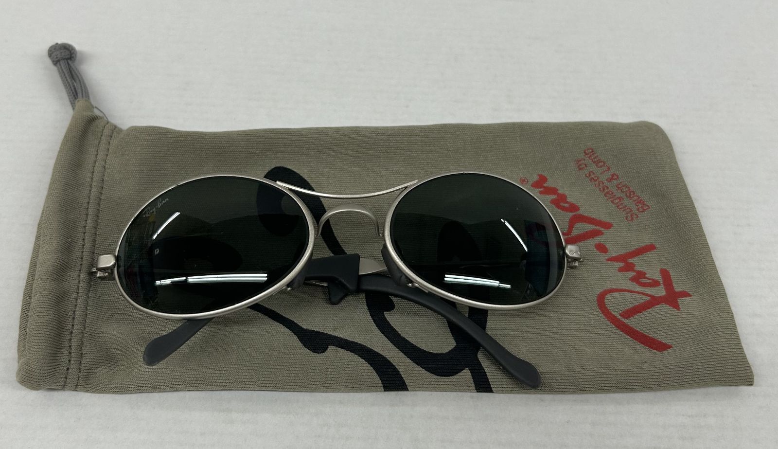 Ray-Ban ヴィンテージ オルズオーバル シルバー ボシュロム社製 ケース
