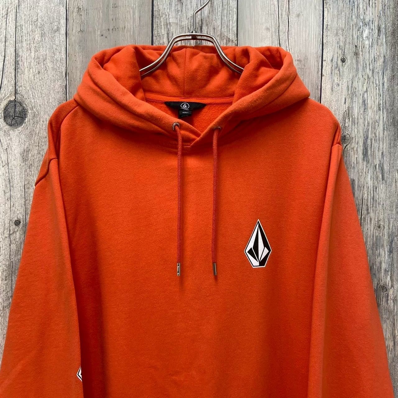 VOLCOM ボルコム オレンジ 裏起毛 スウェット スエット パーカー 