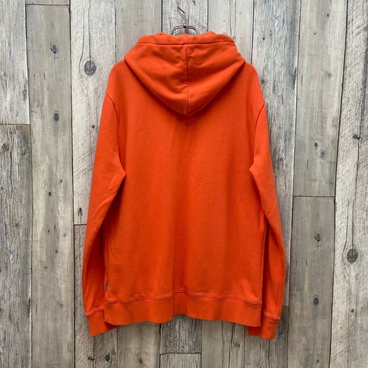 VOLCOM ボルコム オレンジ 裏起毛 スウェット スエット パーカー 