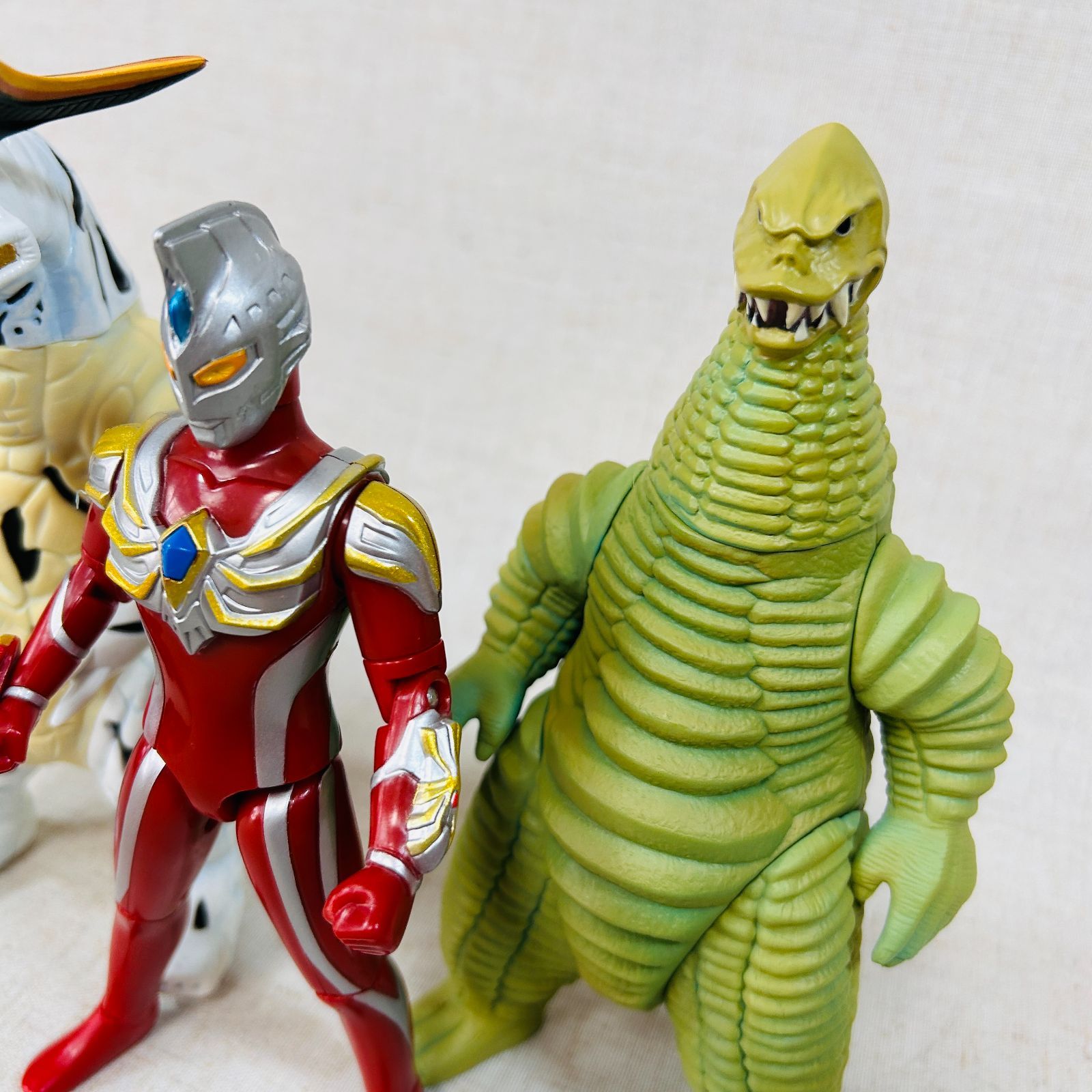現状品】ウルトラマンマックス アクション怪獣シリーズ対決セット