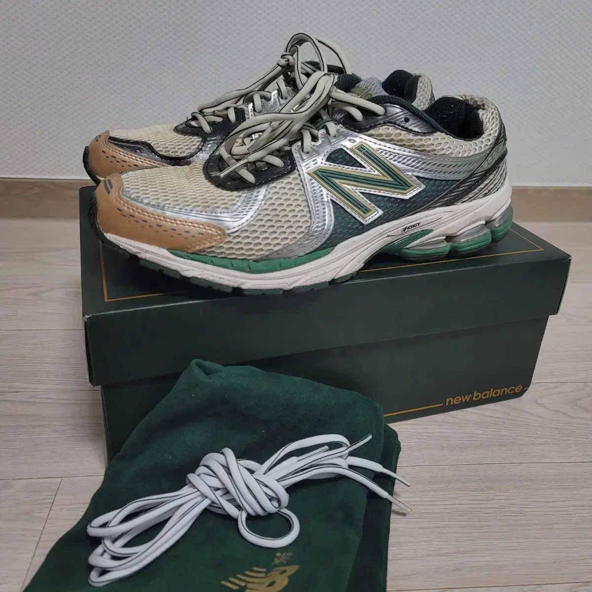 285 ニューバランス x エメレオンドレ 860 グリーン #992993 ジョウンド 280 290