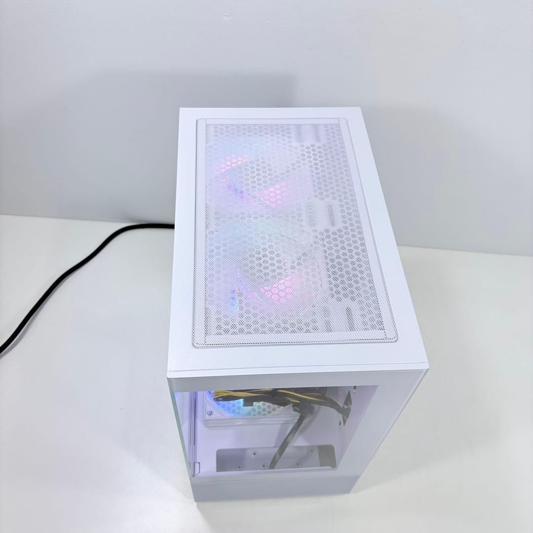 自作ゲーミングPC i7 7700 GTX1070 SSD 新品ピラーレスケース #1937