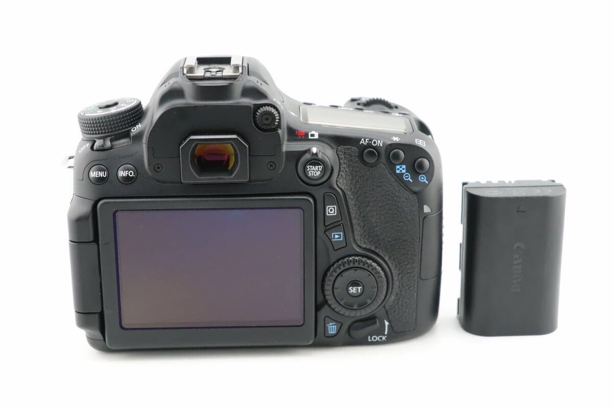 ☆良品☆ショット数7,858回☆キヤノン CANON EOS 70D ボディ 