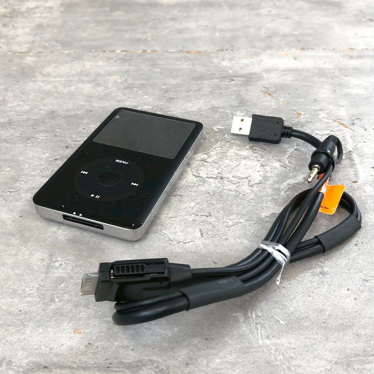 Apple】iPod classic MC297J/A 160GB アップル - メルカリ