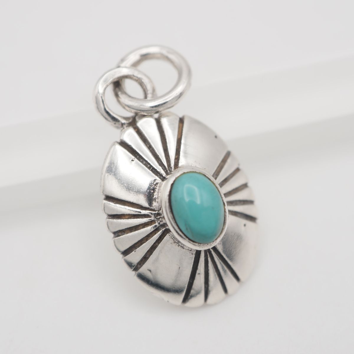 Q785 ターコイズ トルコ石 925刻印 ペンダント トップ デザイン
