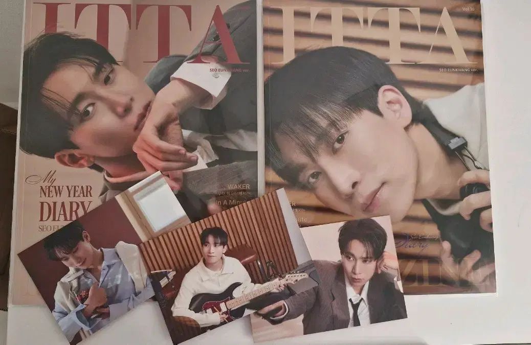 ソ・ウングァン(SEO EUNKWANG) ITTA MAGAZINE 1セット+はがき3種セット