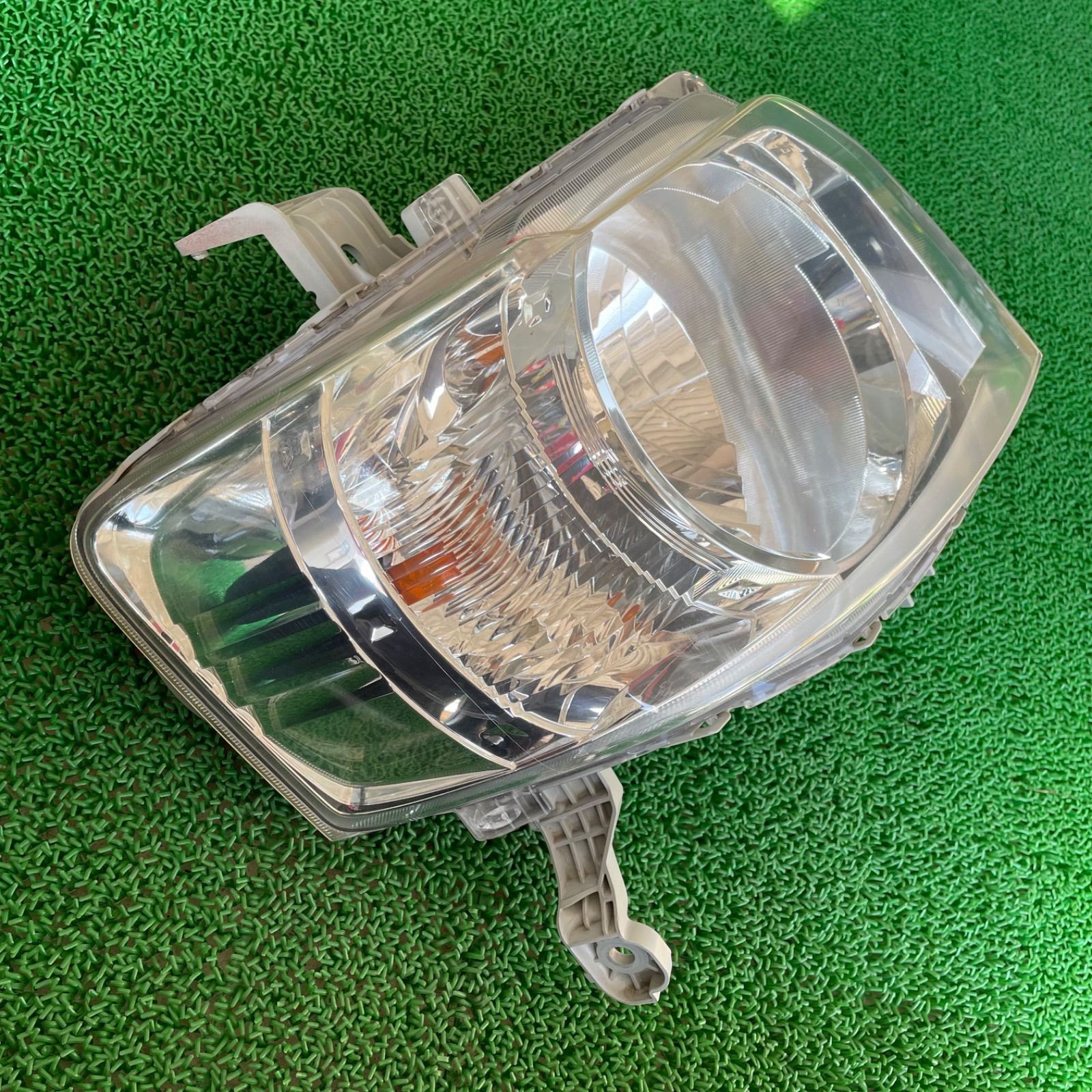 JF1 N-BOX 右ヘッドライト STANLEY P9911 No.9589 - メルカリ