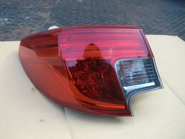 GRX130 マークX テールランプ左 KOITO 22-360 - メルカリ