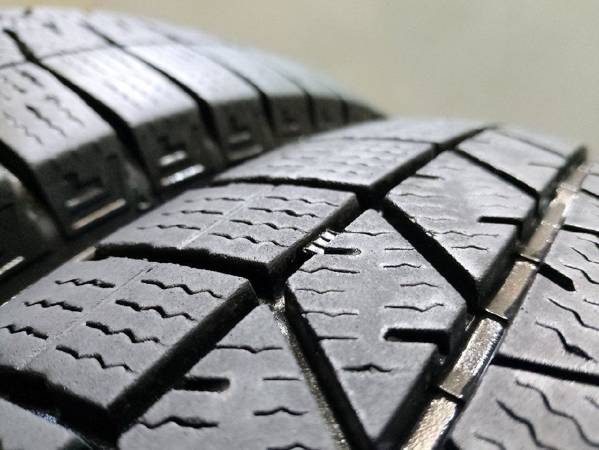 車 【DUNLOP WINTER MAXX WM03 175/65R15】スタッドレス【トヨタ 