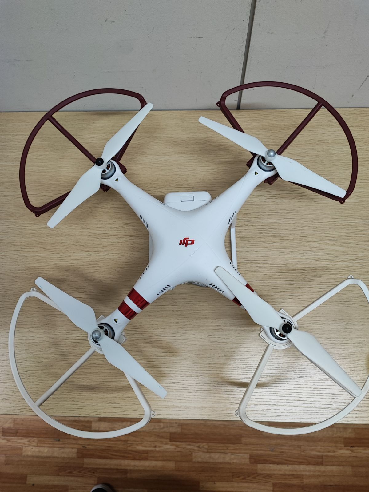 ジャンク品】DJI Phantom 3(ファントム3) Standard(スタンダード 