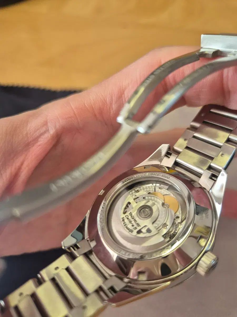 カレラ キャリバー5