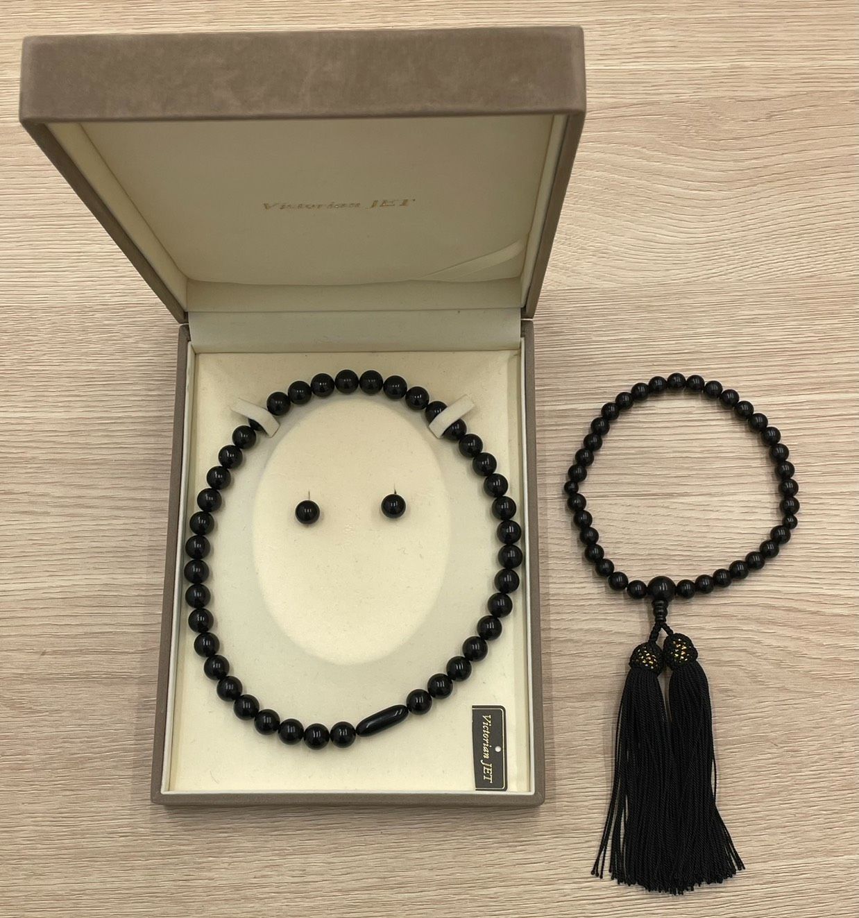 ☆ 新品未使用 K14WG仕様 鑑別書 VICTORIAN JET ヴィクトリアン