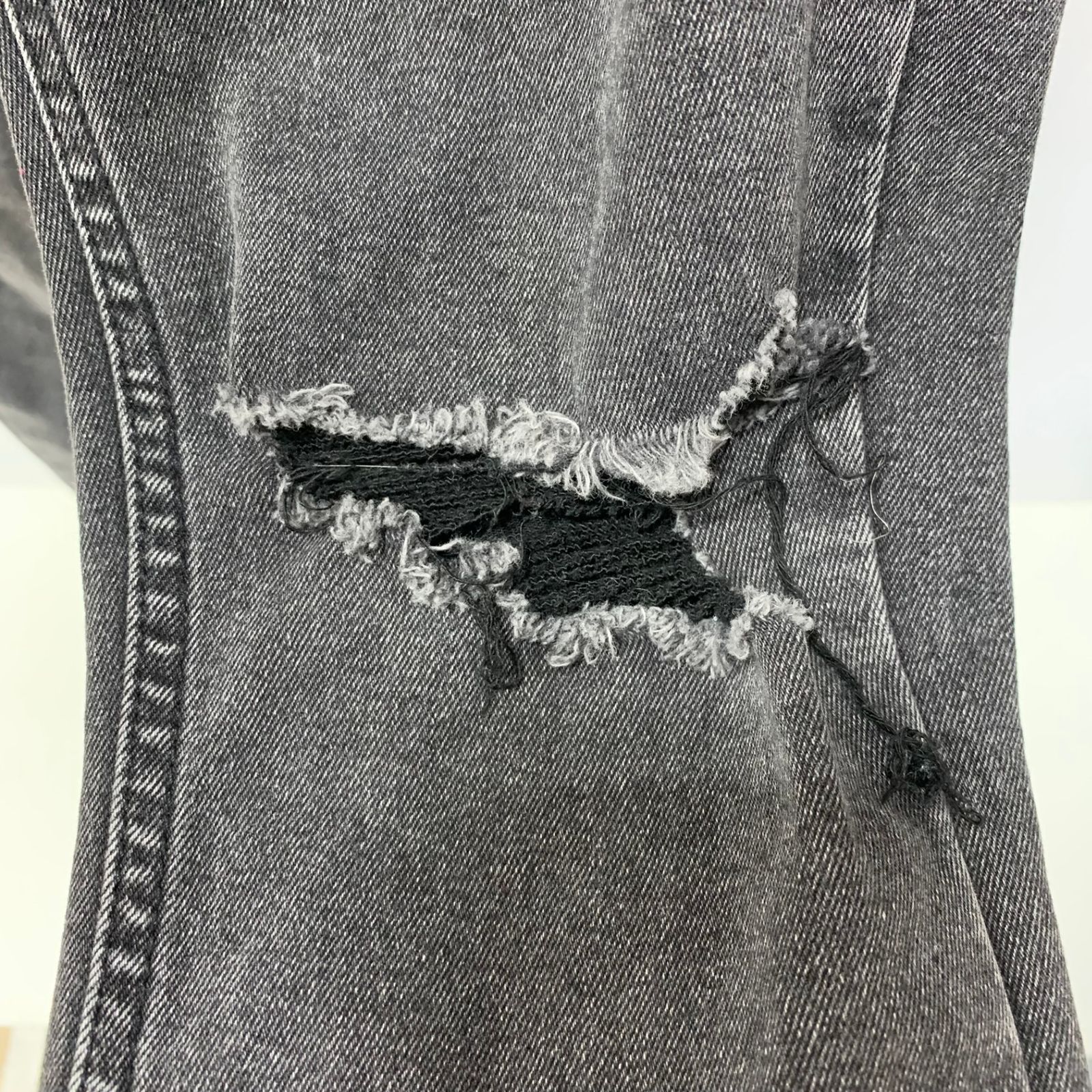 スビ Ksubi ダメージ加工 スキニージーンズ デニム ブラック 28サイズ