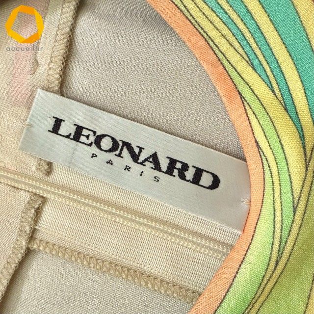 anc レオナール LEONARD カットソー 42 ベージュ系 マルチ 花柄 大きい