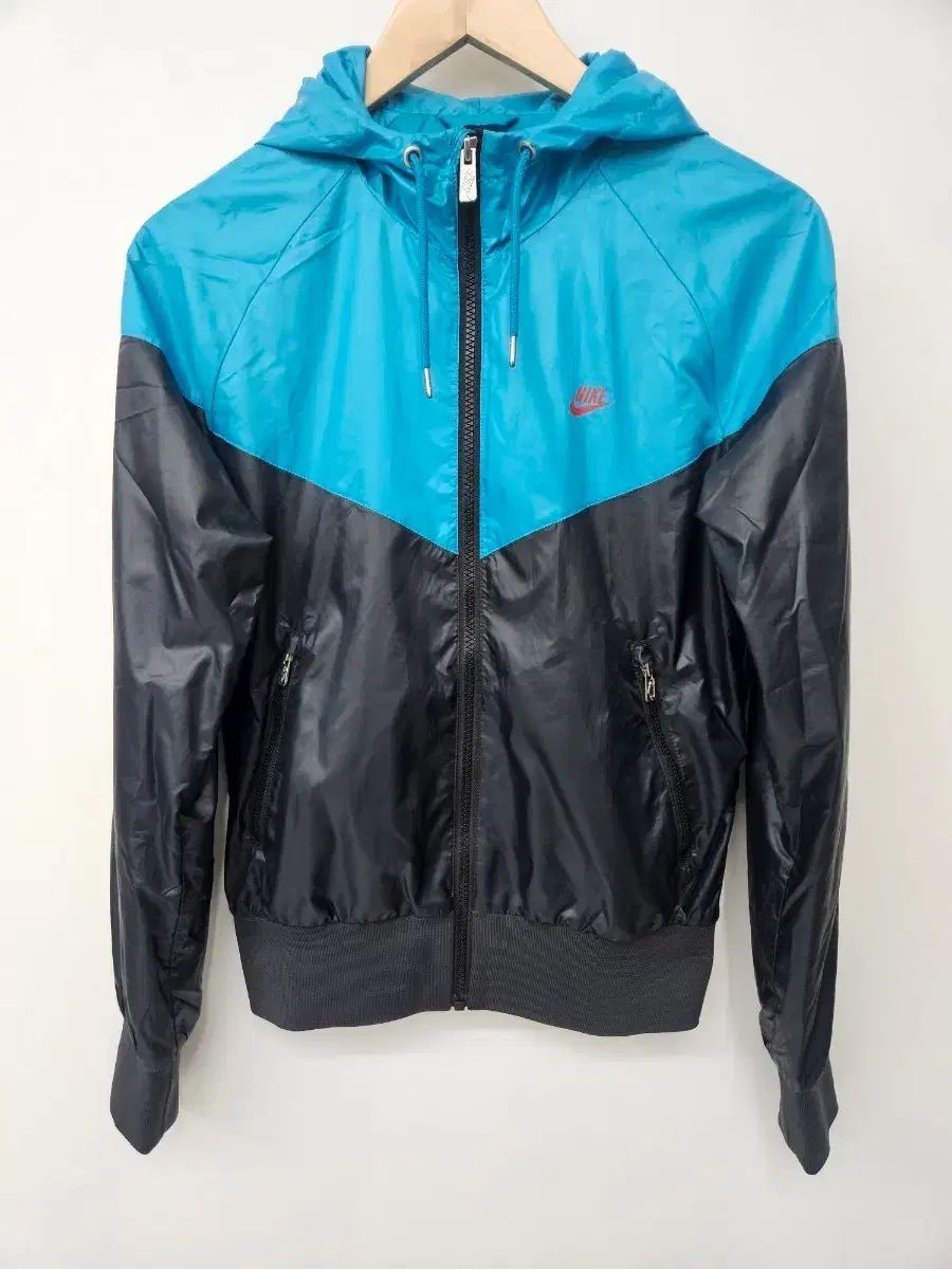 가-290) NIKE ナイキ (ウィンドブレーカー) ショップからお知らせ