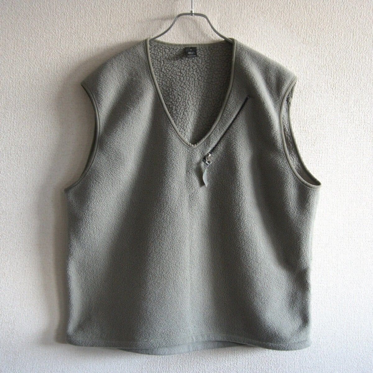 希少/USA製】PATAGONIA【シンプル ベスト 25112 F98】M カーキ 