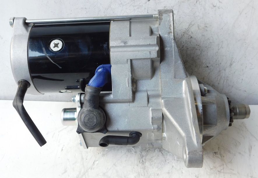 【※要コア返却】スターターデンソー　いすゞフォワード ， 汎用エンジン用　428000-0820/1-81100-422-0【リビルト品】