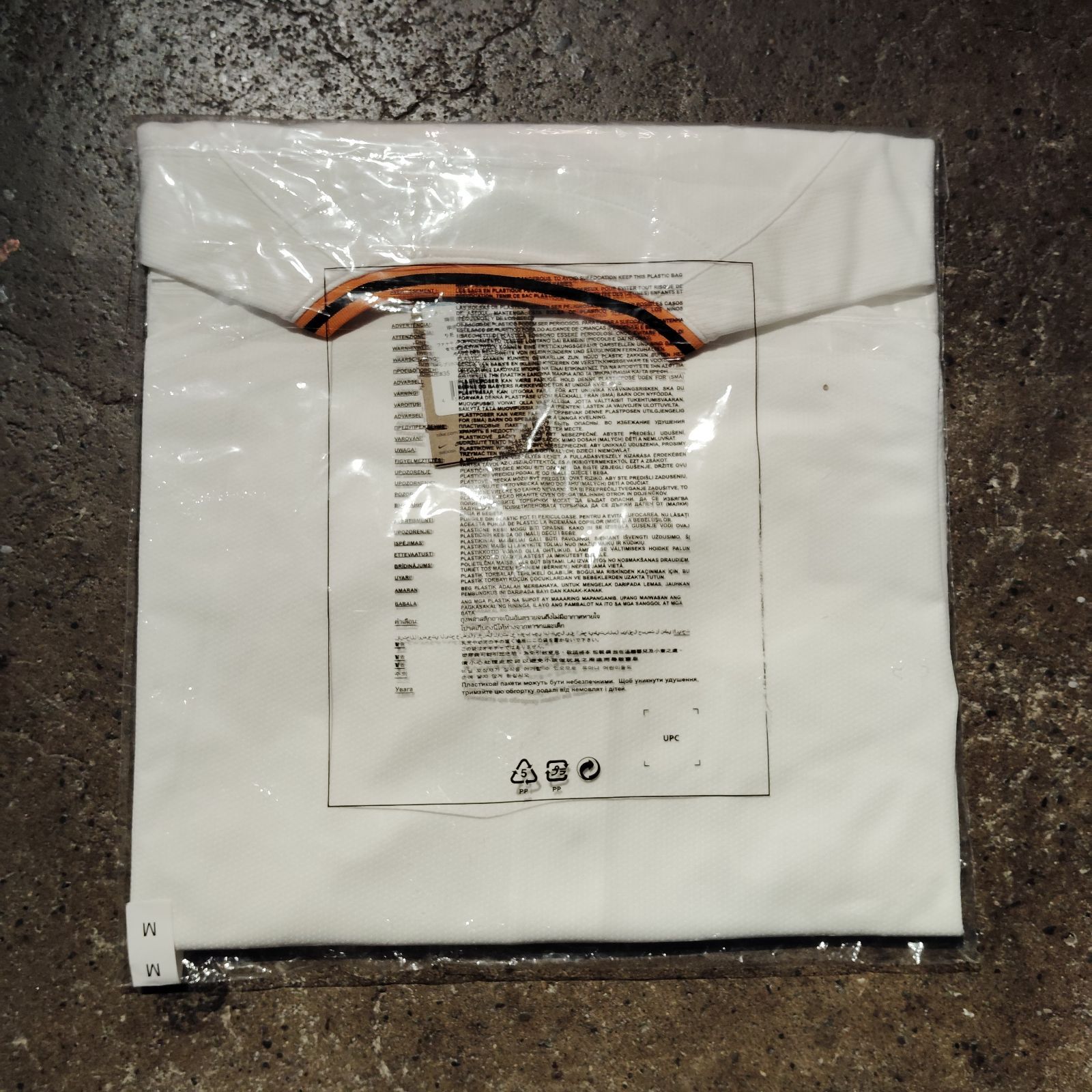 読売ジャイアンツ ＃35 泉口 友汰 レプリカユニフォーム ホーム M NIKE