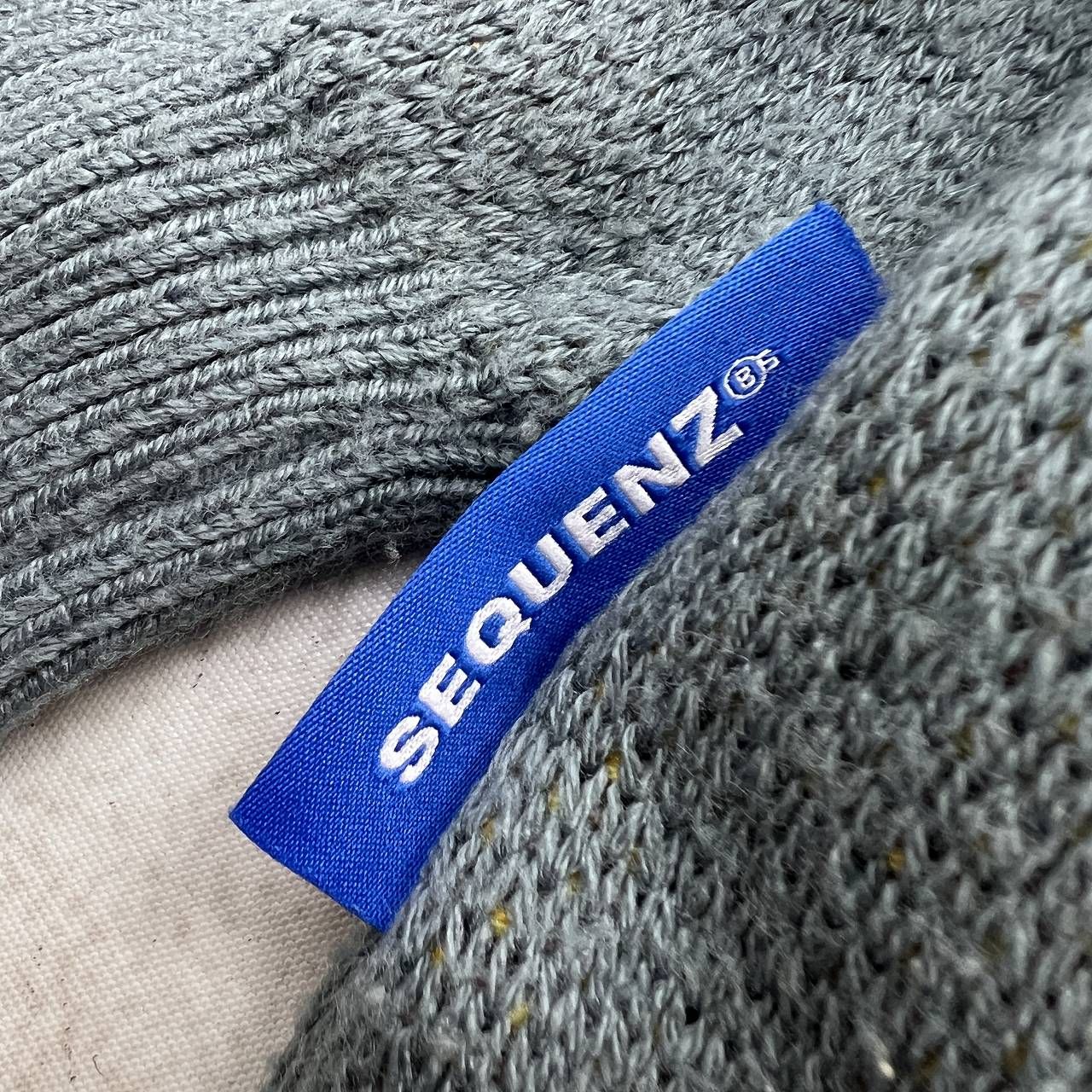 シークエンズ SQNZ ニットセーター メンズ Mサイズ ライトネイビー 
