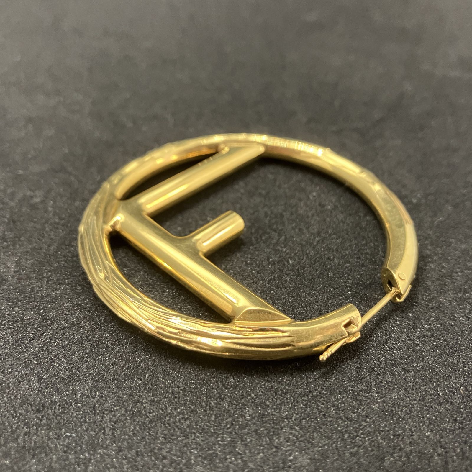 ✨美品✨Fendi フェンディ フープピアス エフイズ 片耳のみ ゴールド