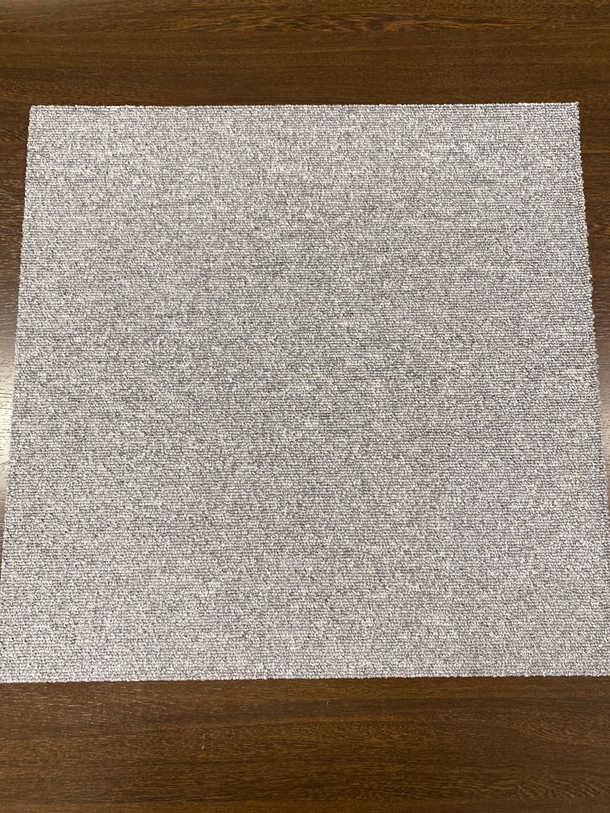 ◇送料無料◇中古◇格安◇タイルカーペット◇グレー◇50cm×50cm