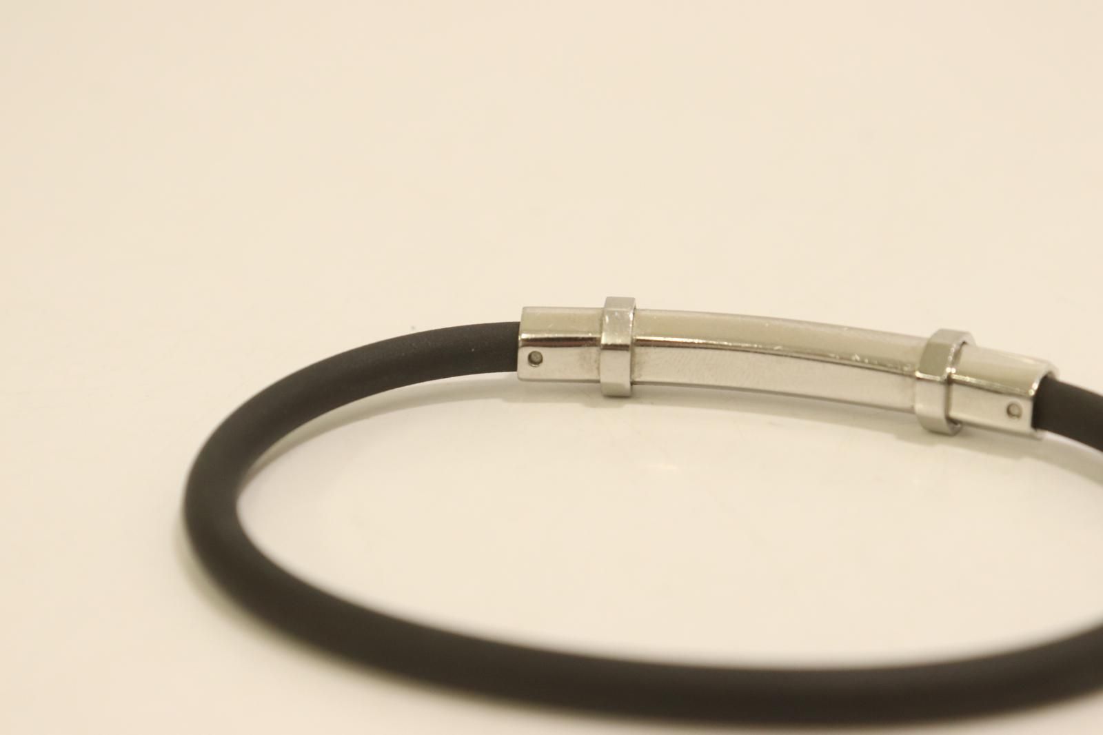 【中古】 Colantotte メンズブレスレット -- ブレスレット TAO ループ Colantotte -- 黒 ブラック 銀 シルバー ロゴ コラントッテ（Colantotte）（メンズ、レディース）ブレスレットループ