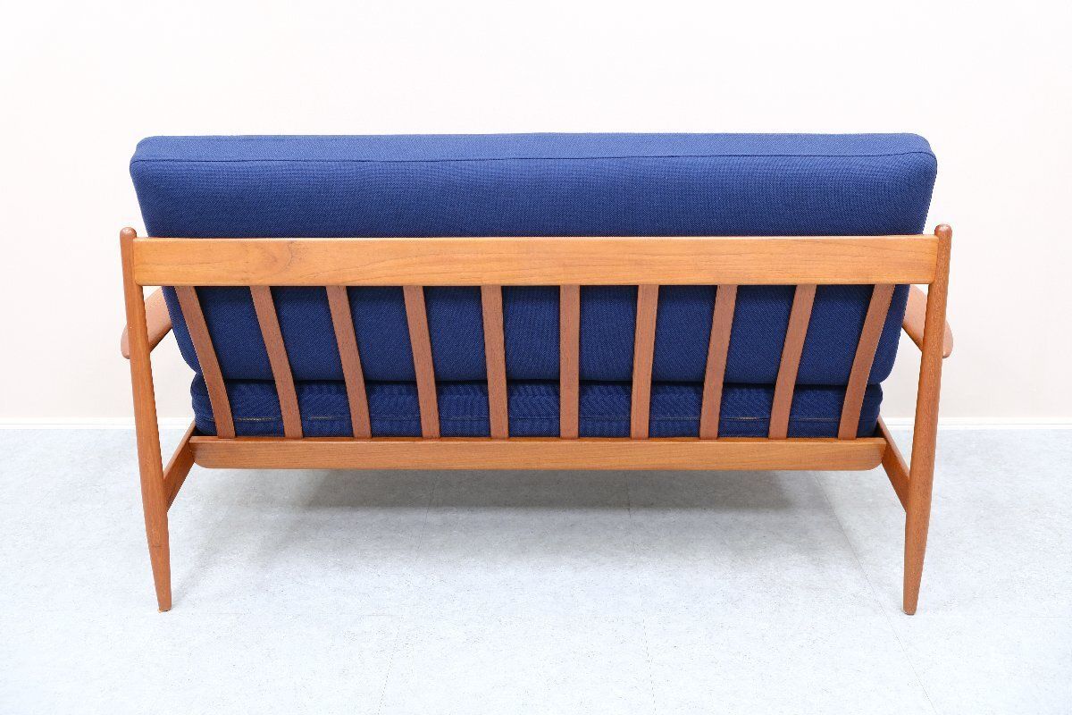 2人掛けソファー