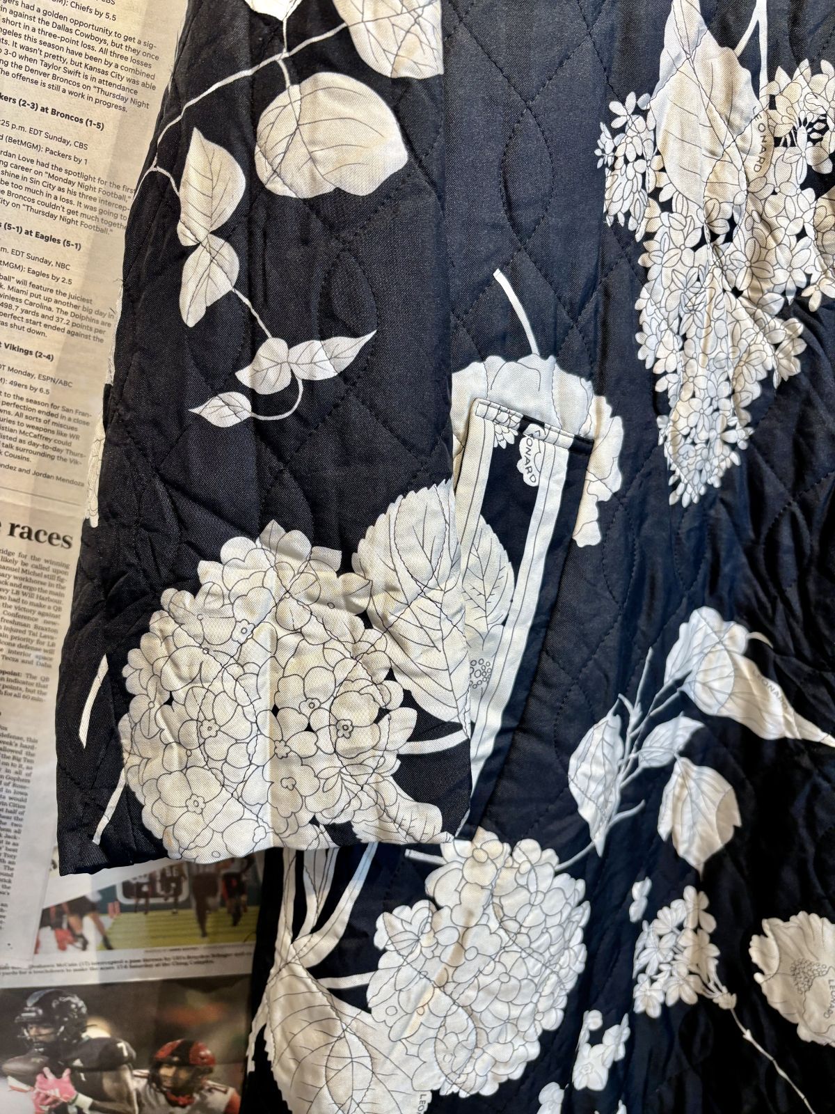 LEONARD(レオナール) 花柄キルティングコート - メルカリ