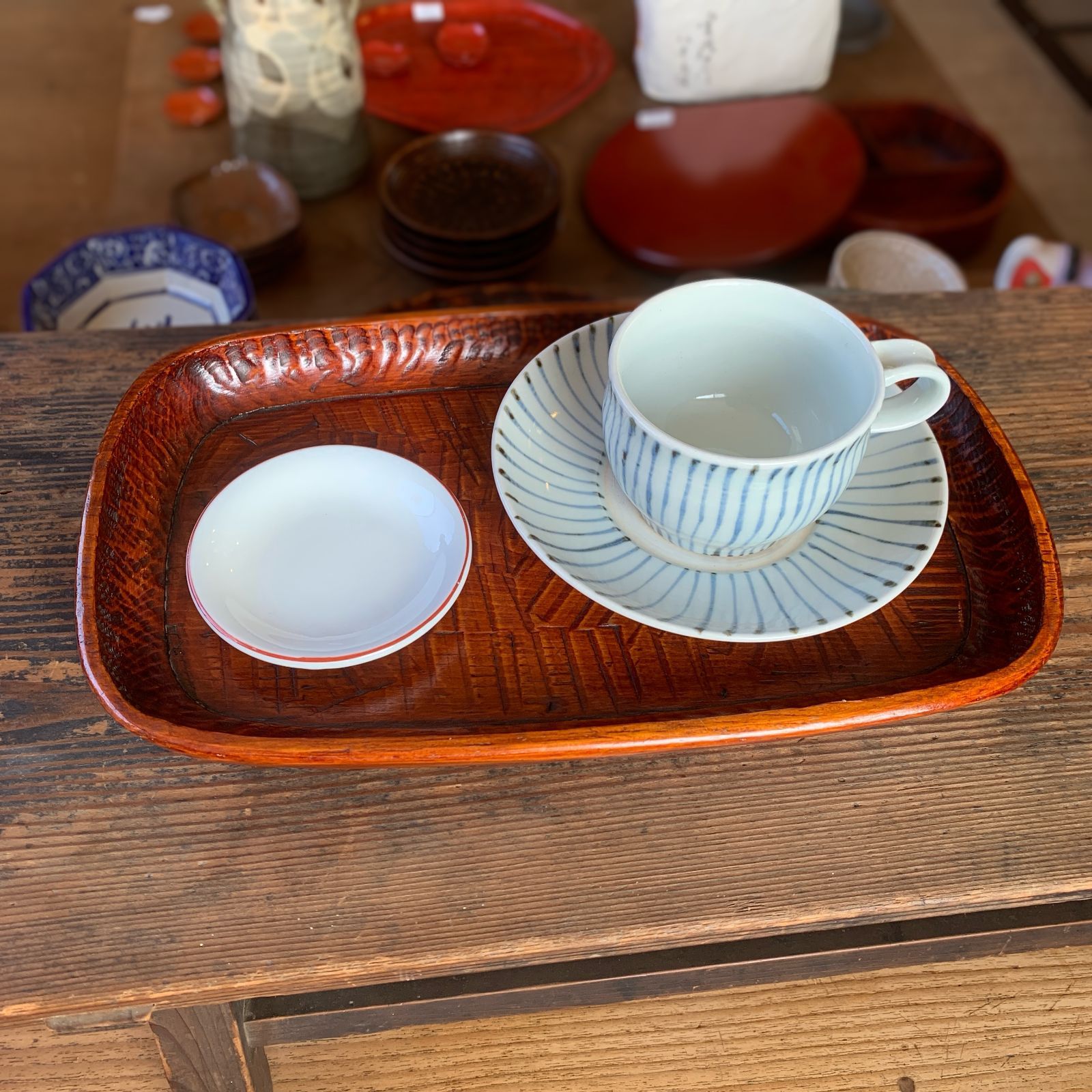 讃岐彫 くりぬき盆 ノミ目 讃岐盆 香川漆器 /HM-0246 - メルカリ