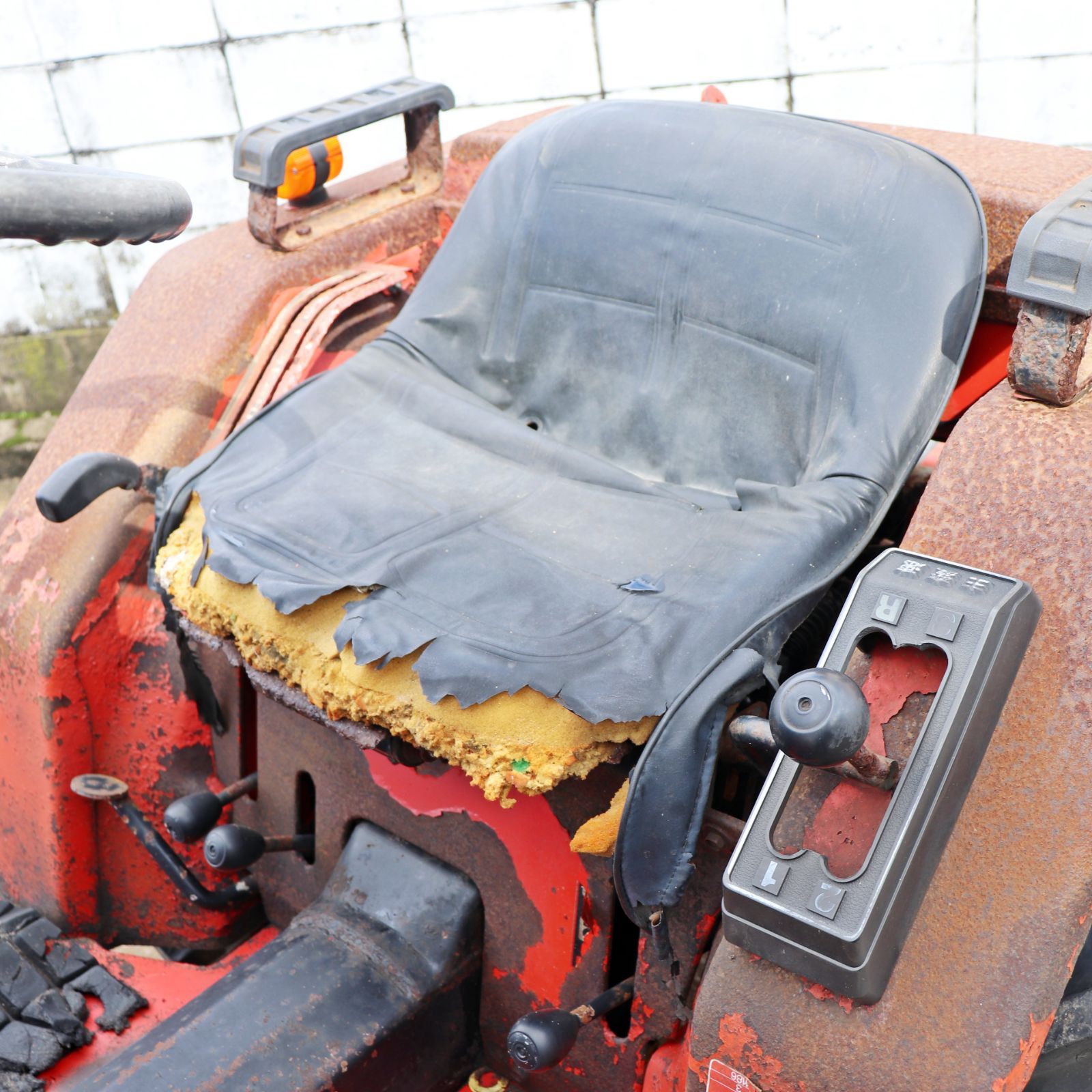 新潟発 ヤンマー トラクター F14D 14馬力 ディーゼル 4WD ロータリー