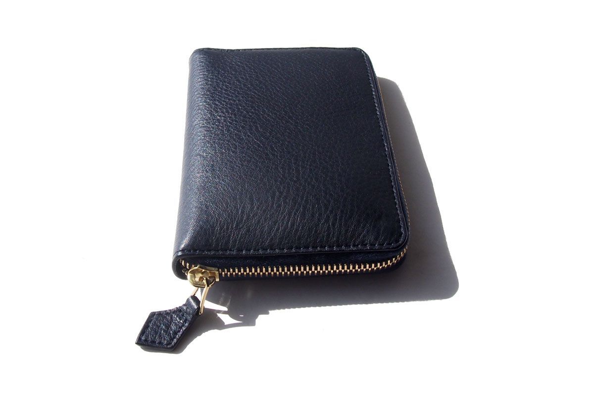 新品｜未使用｜シセイ｜cisei｜ラウンドジップポーチ｜P0964 LD ZIP 