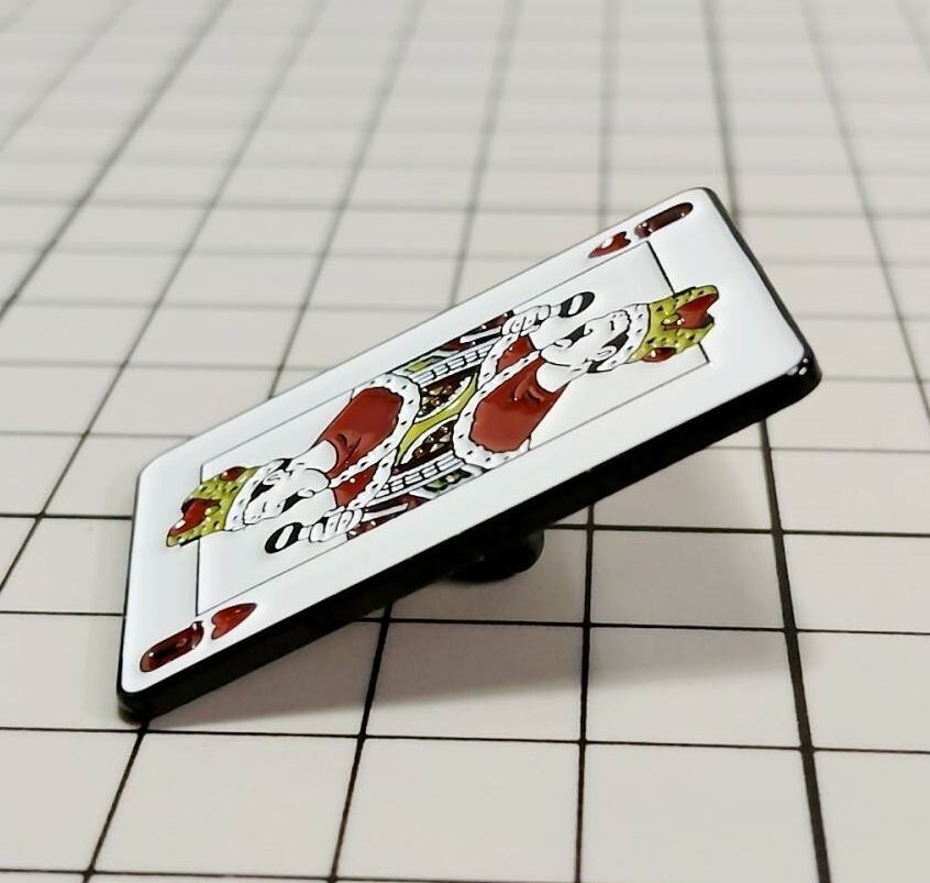 ピンバッジ QUEEN:クイーン（フレディ・マーキュリー） #1】D02-12/THU